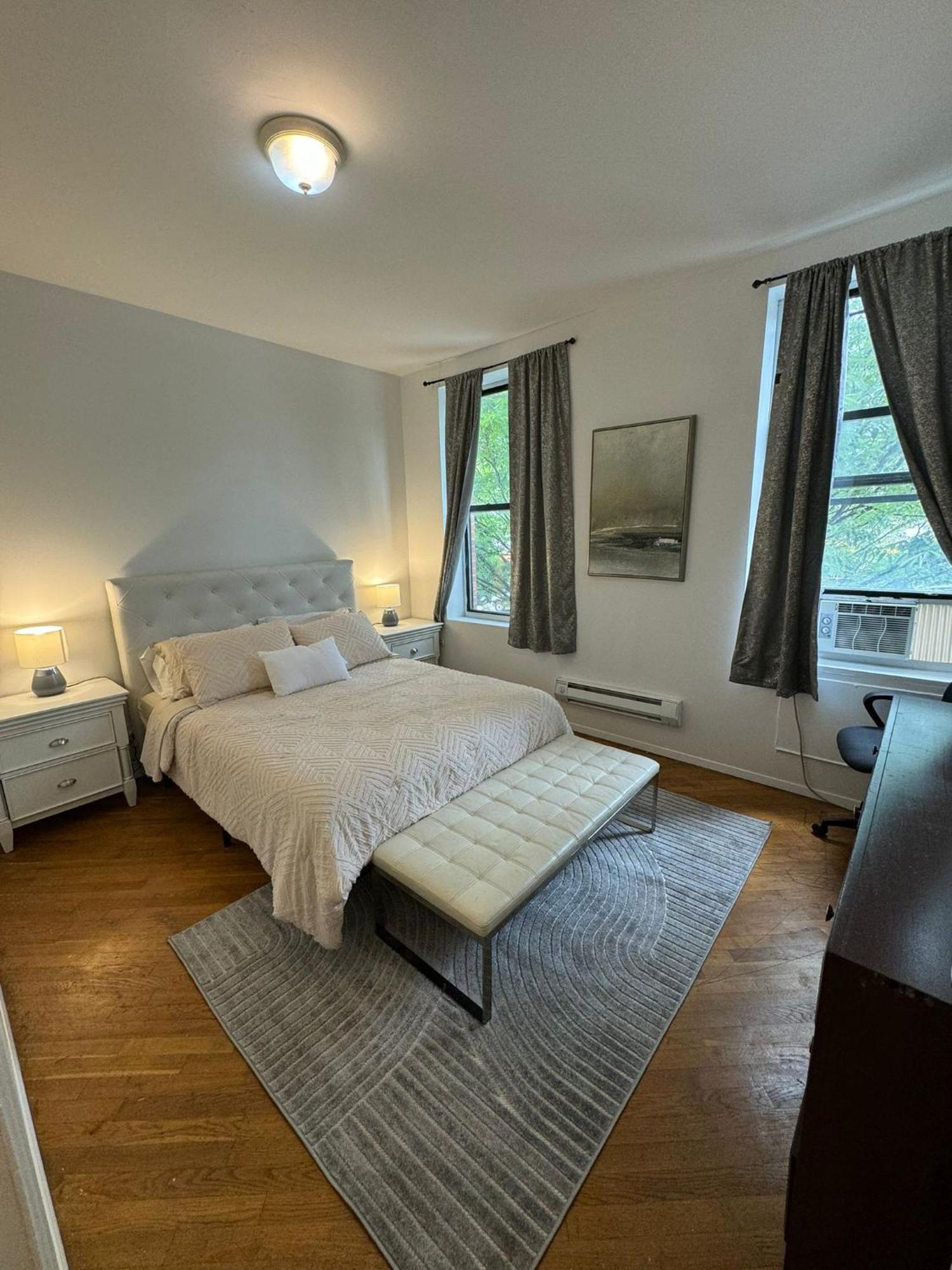 Apartment Bright 3 Bedroom Apartment In East Harlem! New York